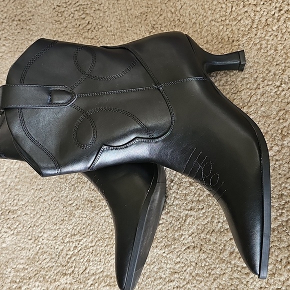 Women's Jenson Black Western Cowboy Boots- Memory Foam Insole - Size 7 - Picture 2 of 6